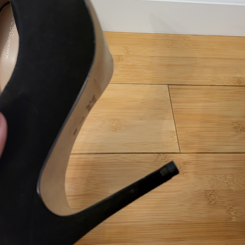 Bcbgeneration Pumps - image 3